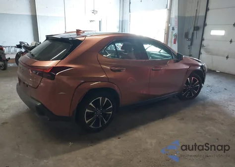 2025 Lexus Ux Ux 300H Premium z USA, uszkodzony, nr VIN JTHUCJDH6S2003408